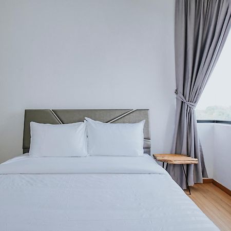 Ipoh Oasis Premium Suites By Verve Экстерьер фото